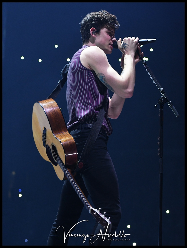 SHAWN MENDES27
