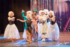 Circus-Theater Elysium plays Alice in Wonderland in Bologna