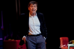 Gianni Morandi returns to sing on the stage of the Teatro Duse in Bologna