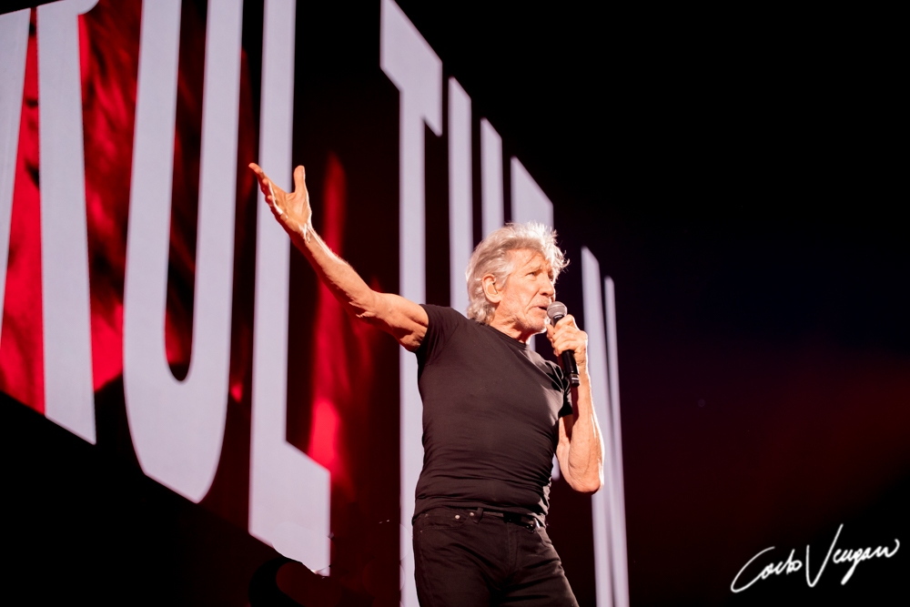 Roger Waters live in Bologna